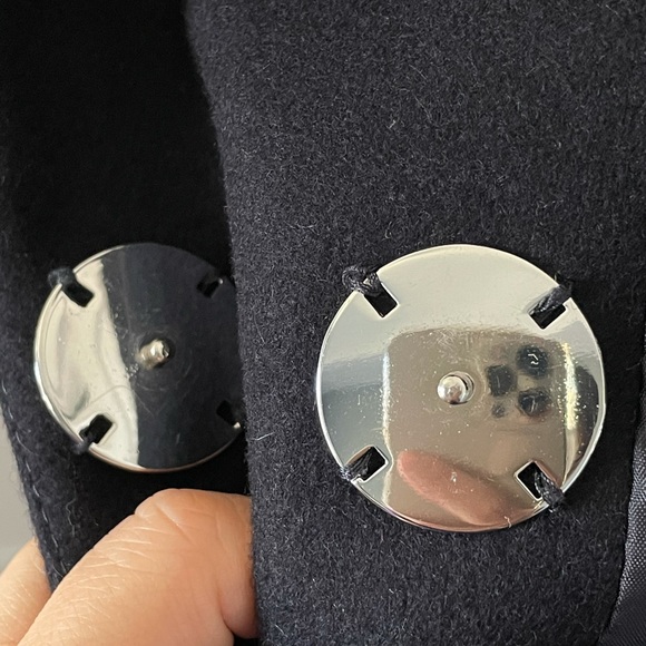 Trench coat - Picture 6 of 9